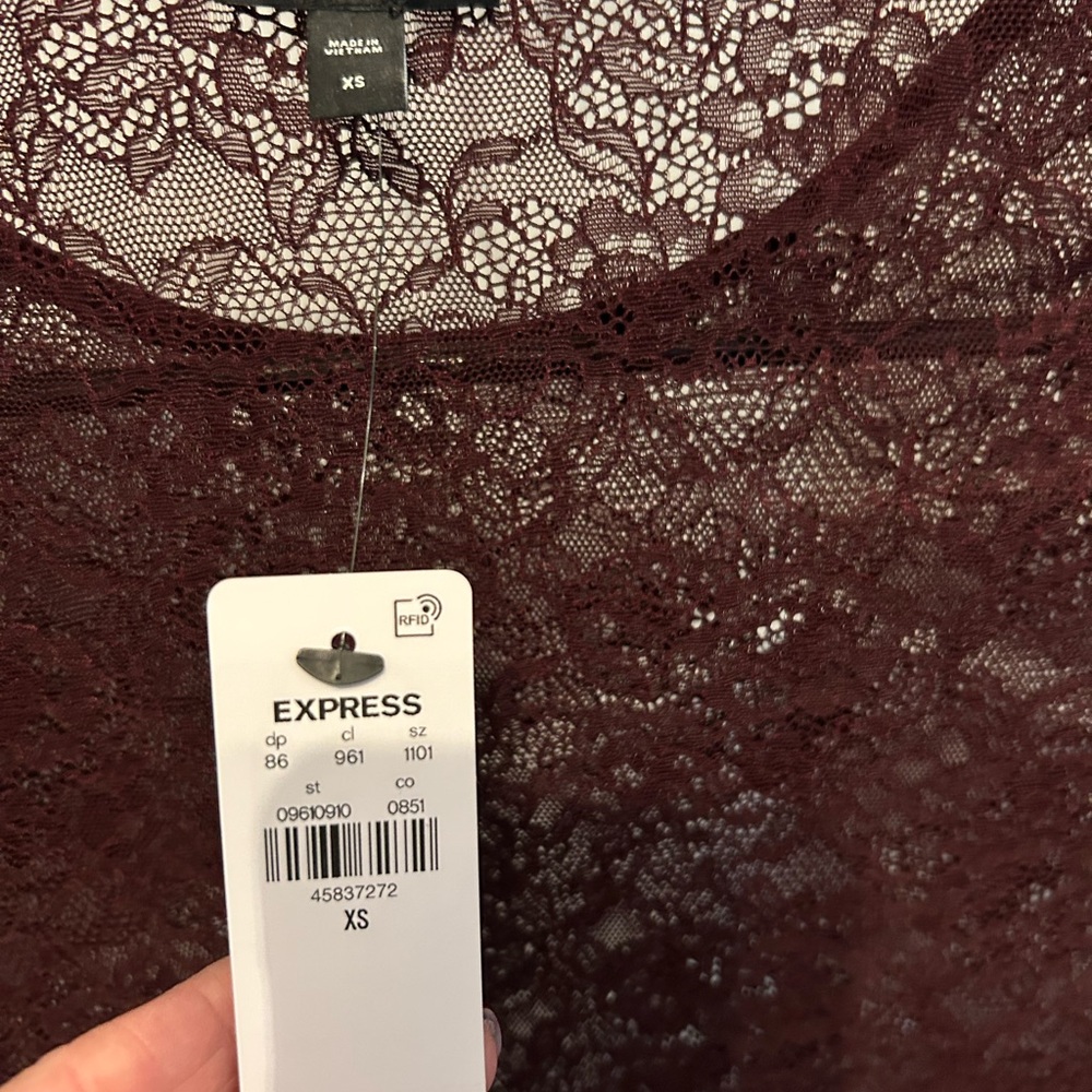 NWT Express top - Picture 2 of 3